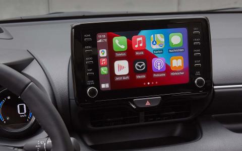 Mazda2 Hybrid Apple CarPlay