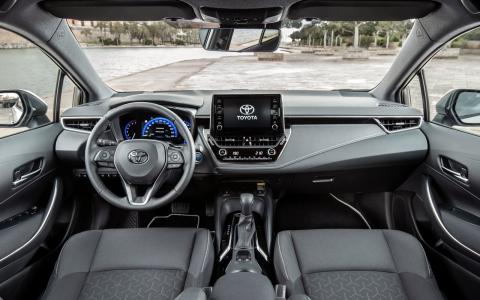 Toyota Corolla SW interieur